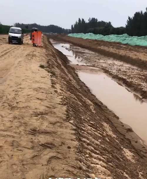 临汾安泽县河道降水